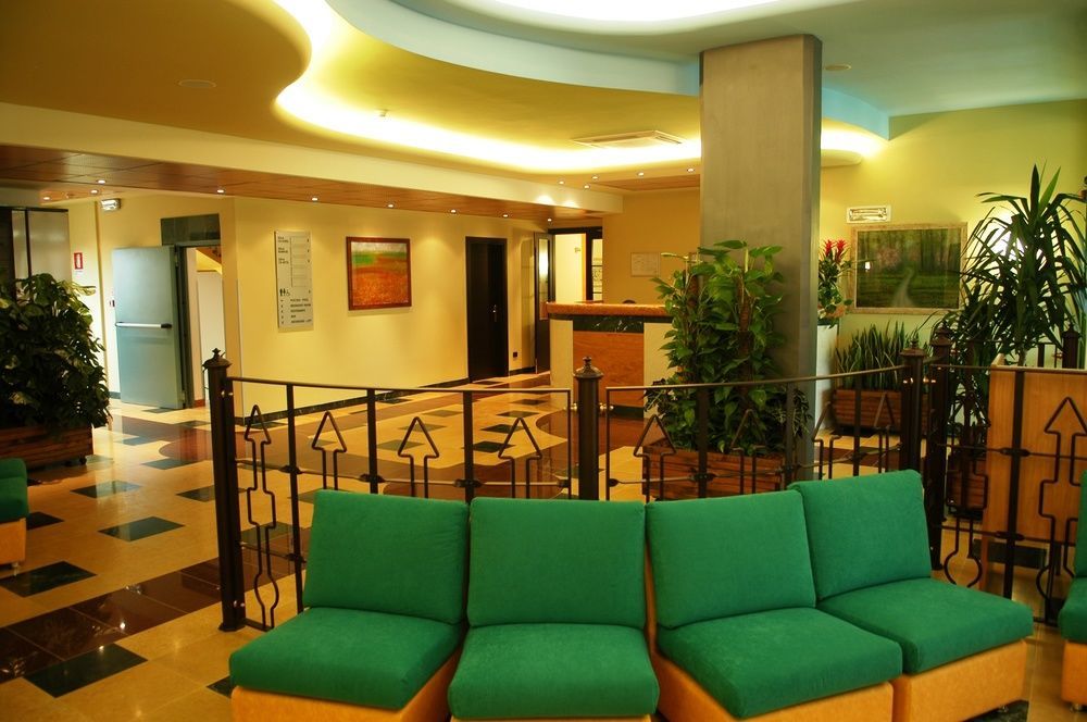 West Point Airport Hotel Dossobuono Esterno foto